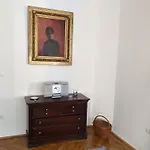 Ultra-central In The Loffler Palace Daire