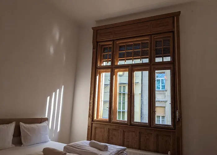 Ultra-central In The Loffler Palace