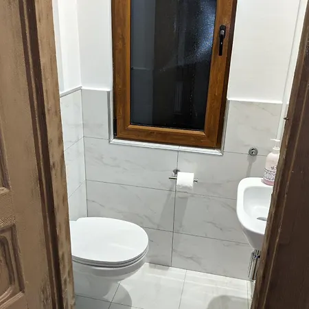 Ultra-central In The Loffler Palace *