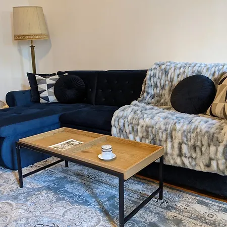 Ultra-central In The Loffler Palace *